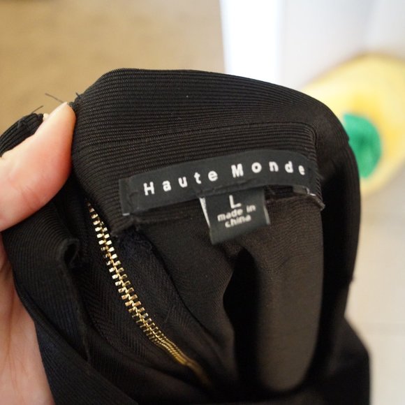 🖤 Haute Monde Bodycon Dress - Picture 2 of 5